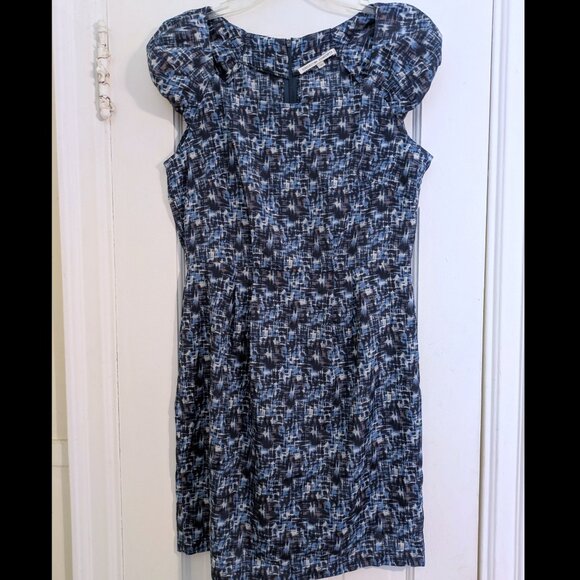 EUC blue/white pattern print minidress L - Picture 3 of 4